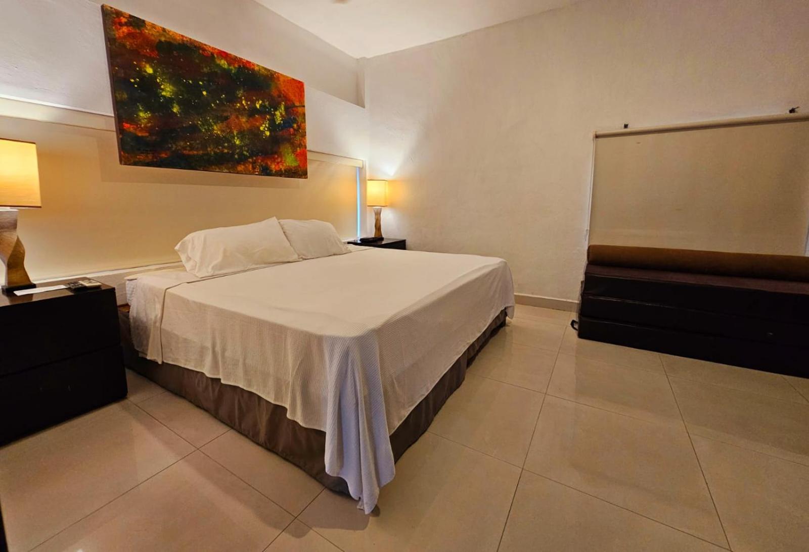 Hotel Holly Merida Exterior photo